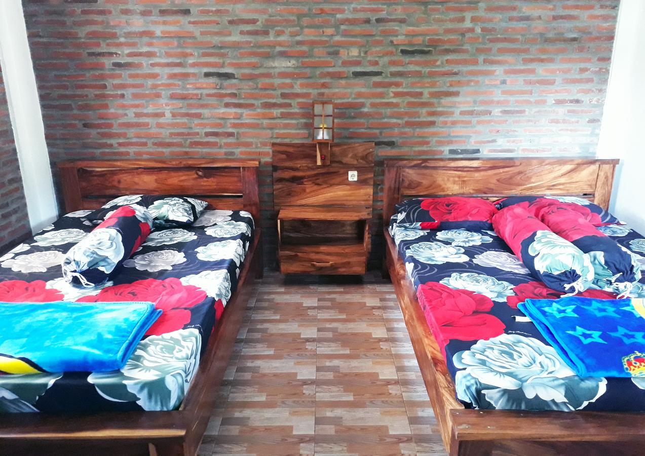 Ragha Homestay Batukaras Exterior photo